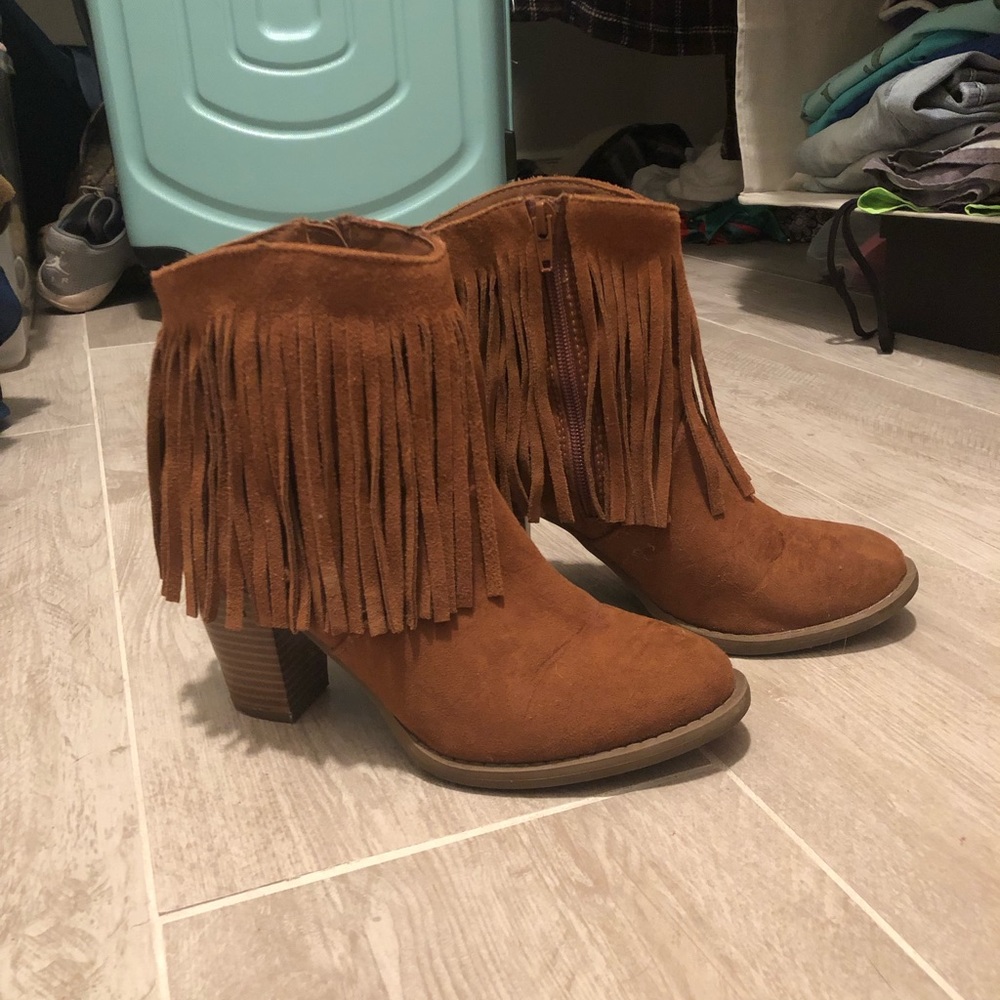 Fringe booties - Picture 2 of 4